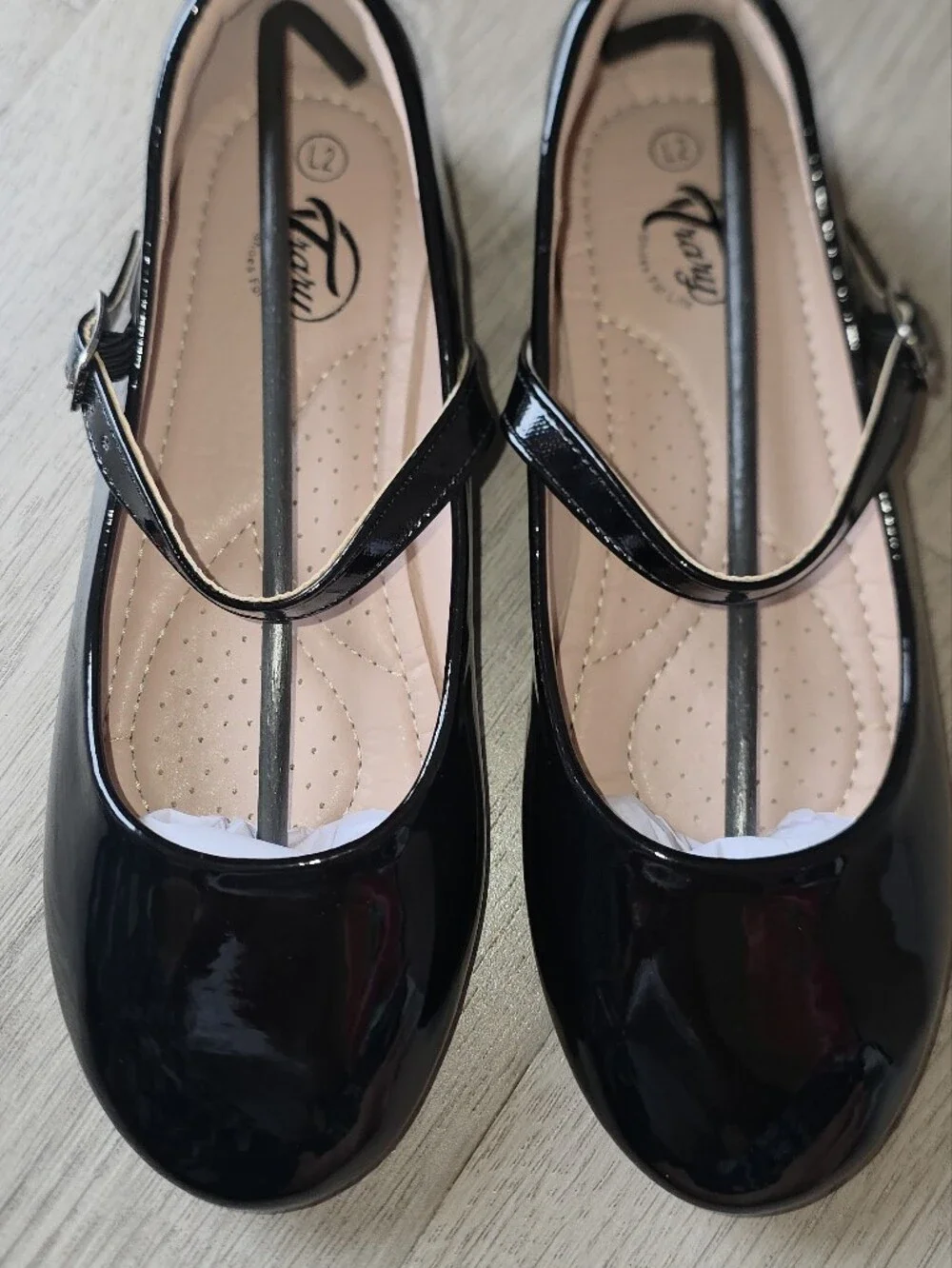 Trary Classic Black Patent Mary Jane Flats - Girls' Shoes, Size L2